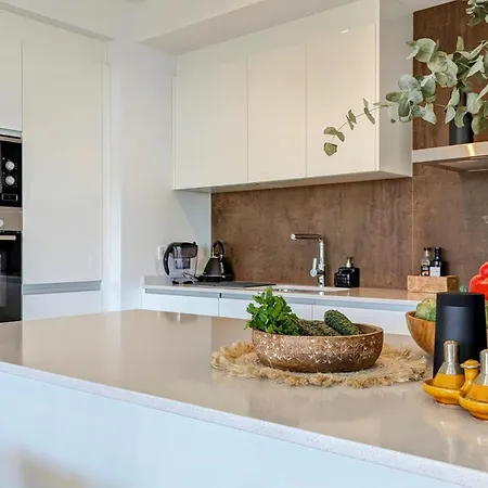 Apartment Aster Design & *